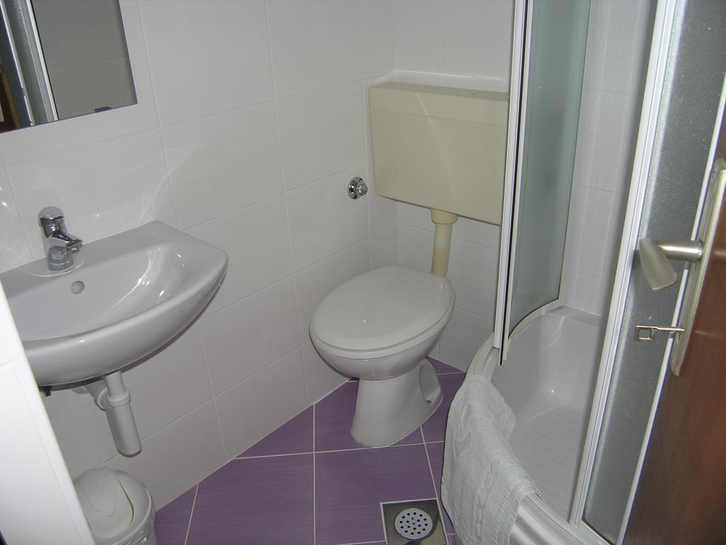 Apartments Murgic Krk Town Exterior photo