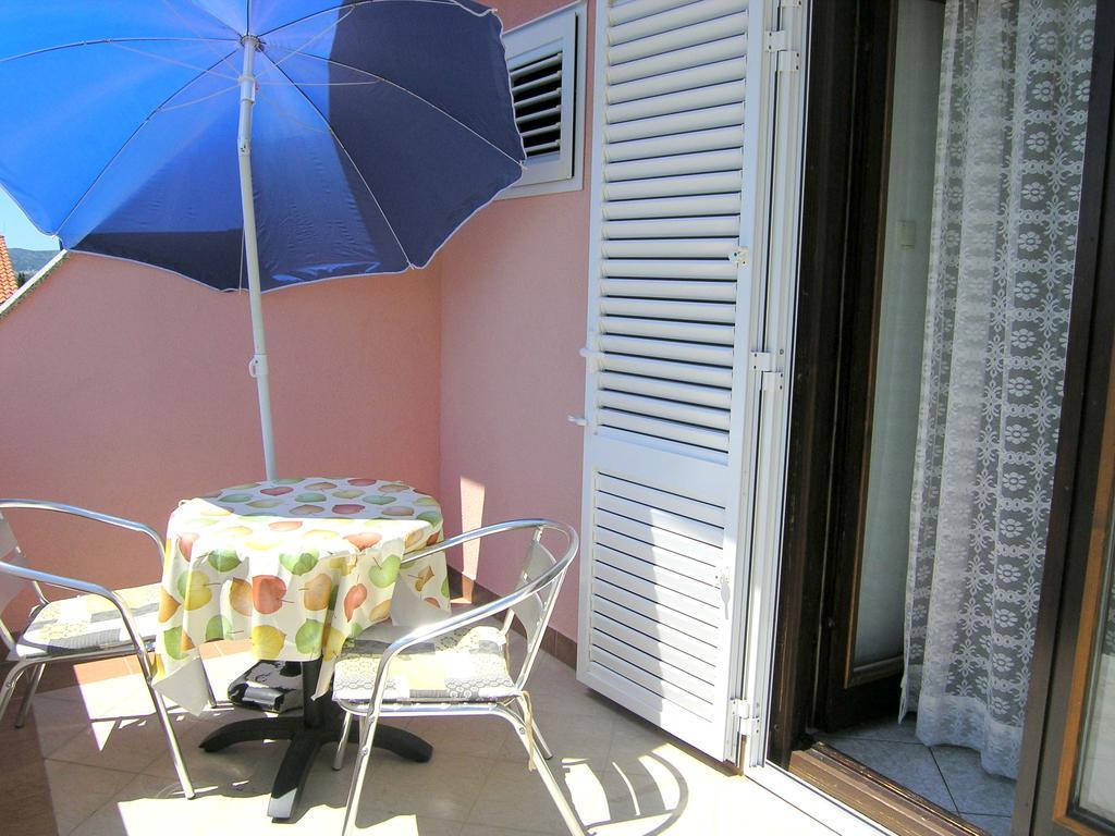 Apartments Murgic Krk Town Exterior photo
