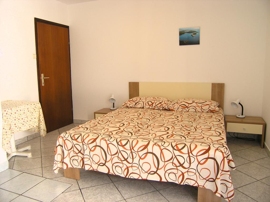 Apartments Murgic Krk Town Exterior photo